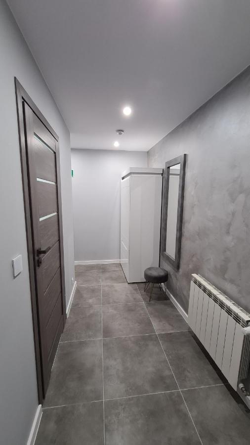 Apartament Deluxe 2 Auschwitz Buitenkant foto