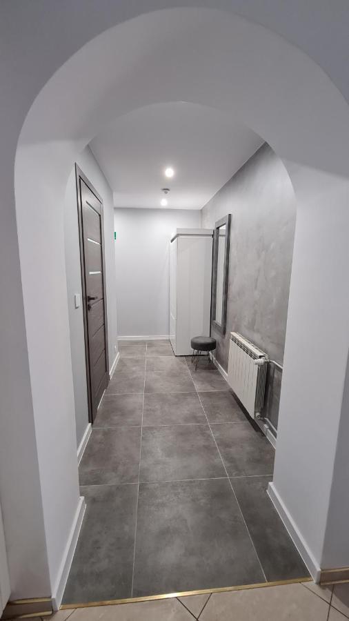 Apartament Deluxe 2 Auschwitz Buitenkant foto